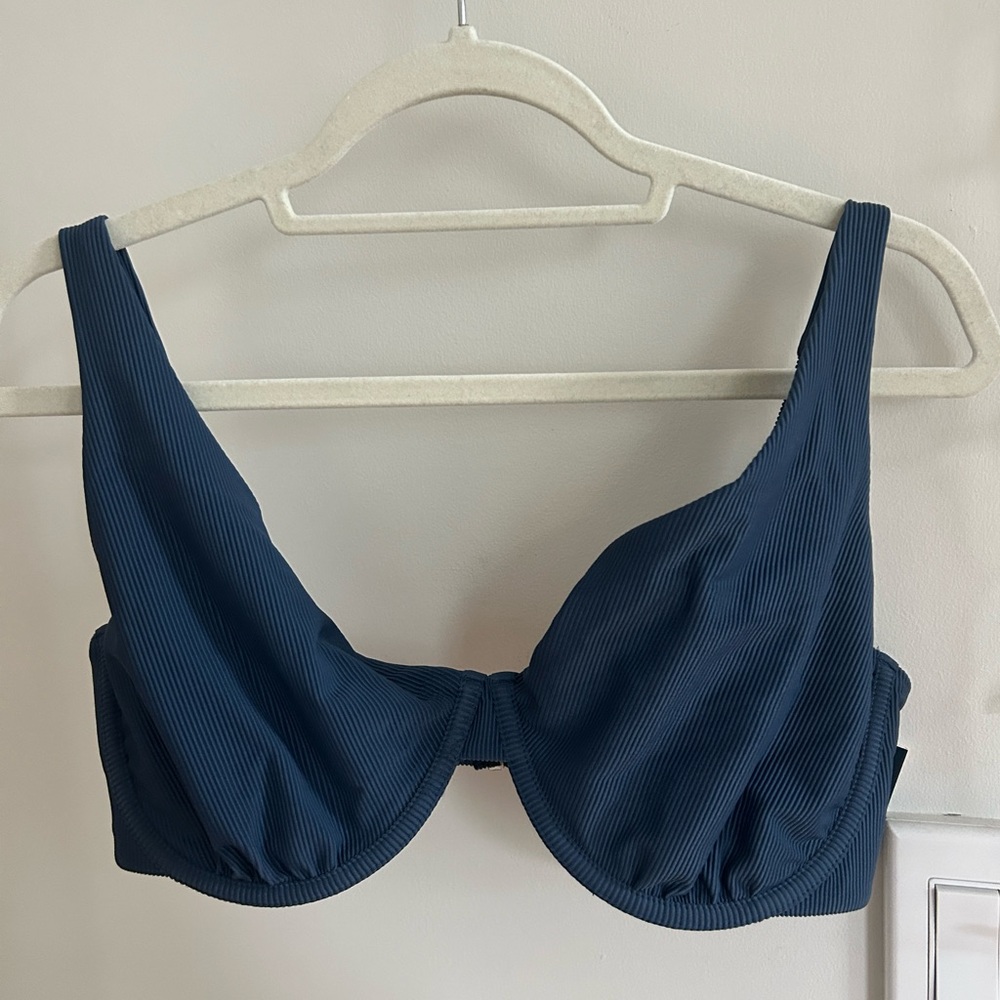 Abercrombie Curve Love Bikini Top